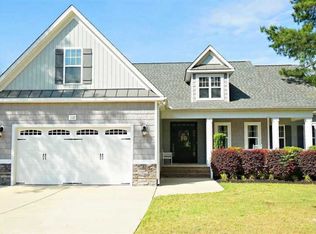 112 Cabernet Ct, Clayton, NC 27520