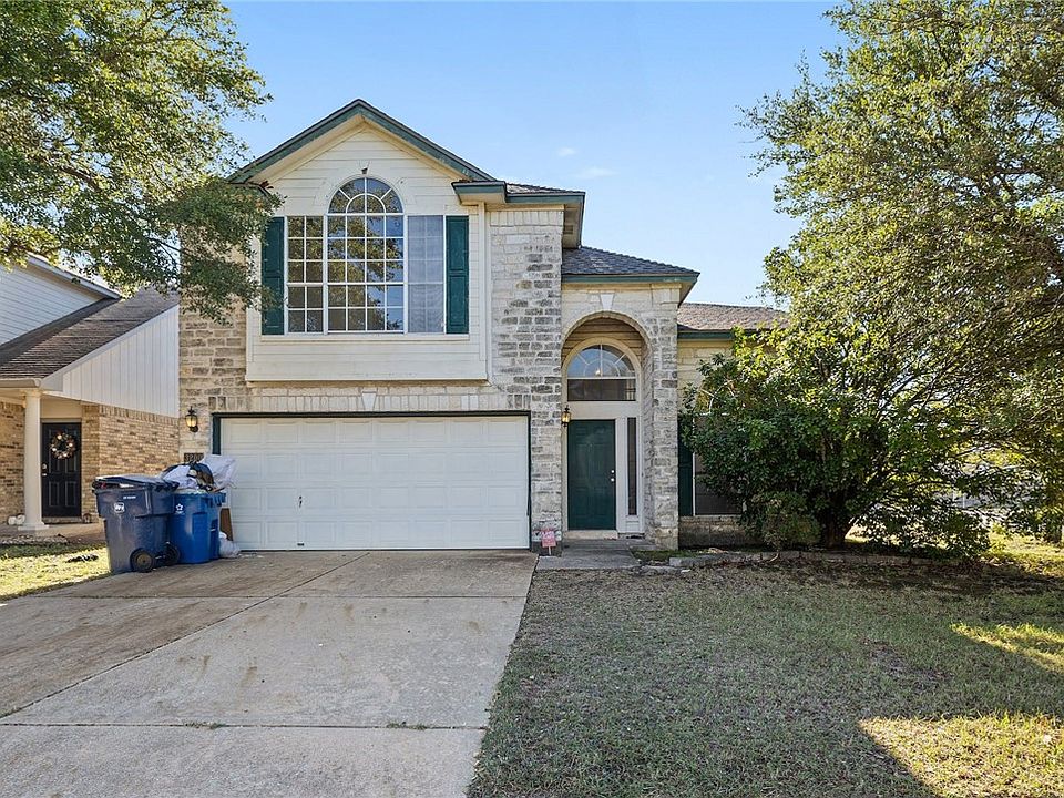2nd image of 3200 Texas Topaz Dr
