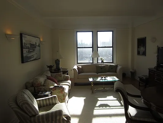 Rented by Stonecrest Realty | media 18