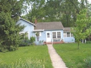3707 NE 41st St, Kansas City, MO 64117