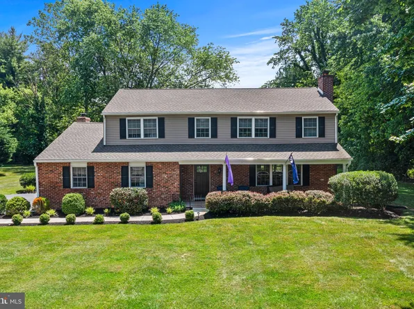 20 Flintshire Rd, Malvern, PA 19355