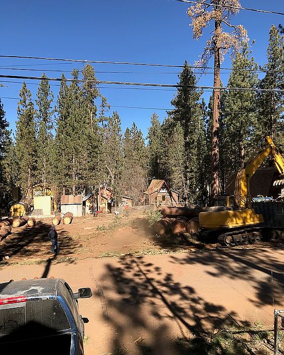 1st image of 42642 Cedar Ave