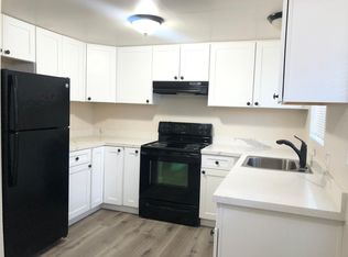 1320 Yulupa Ave APT 11, Santa Rosa, CA 95405