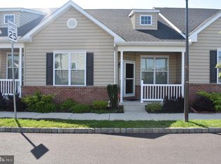 15123 Sunflower Dr, Philadelphia, PA 19116