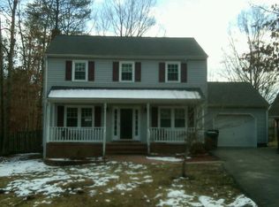 843 Stonewall Ln, Fredericksburg, VA 22407