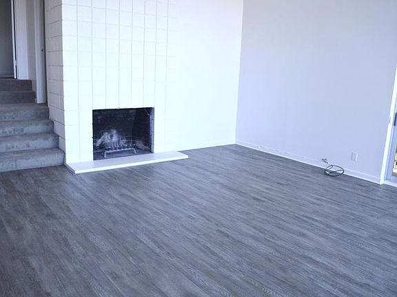 3rd image of 107 Marion Ave #A
