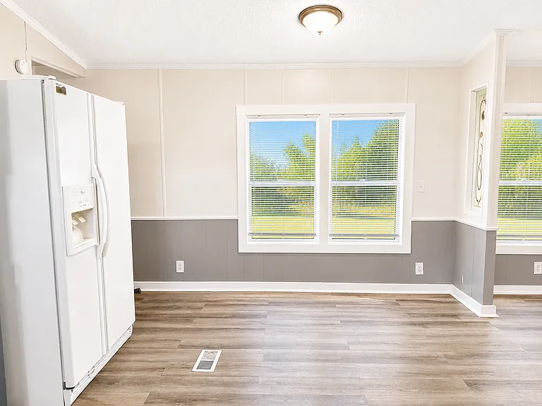 Kitchen dining nook