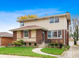 10640 Canterbury St, Westchester, IL 60154