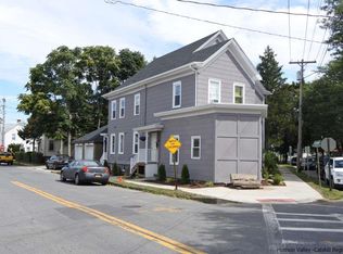 38 Garden St, Kingston, NY 12401