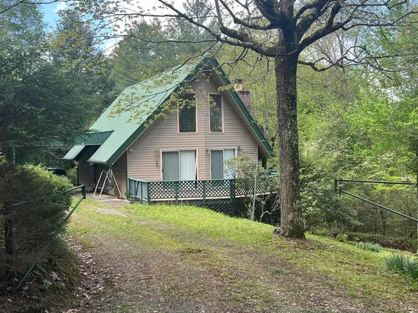 319 Shadow Rd, Mount Nebo, WV 26679