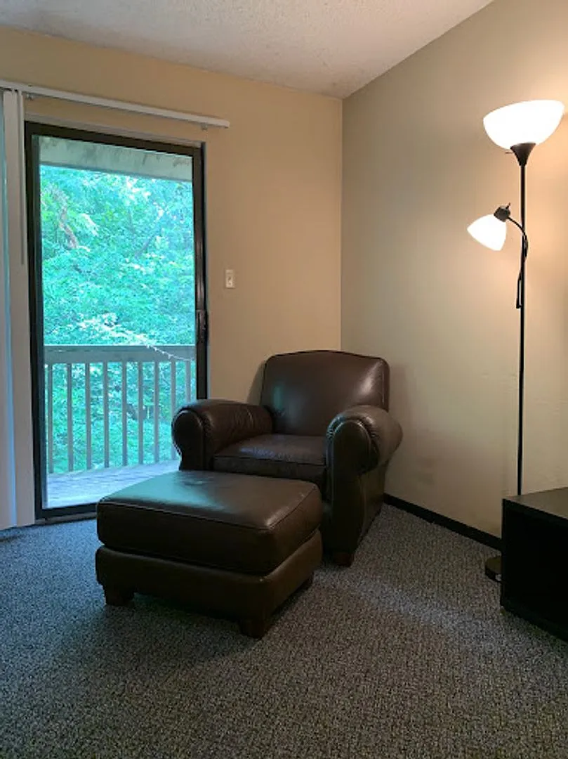 Moss Creek Apartments — Photo 3