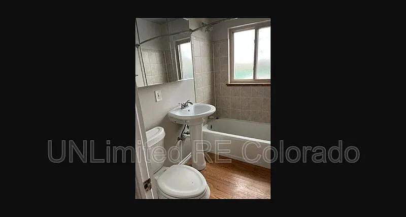4 bed, 1700 sqft, $3,000 — Photo 3