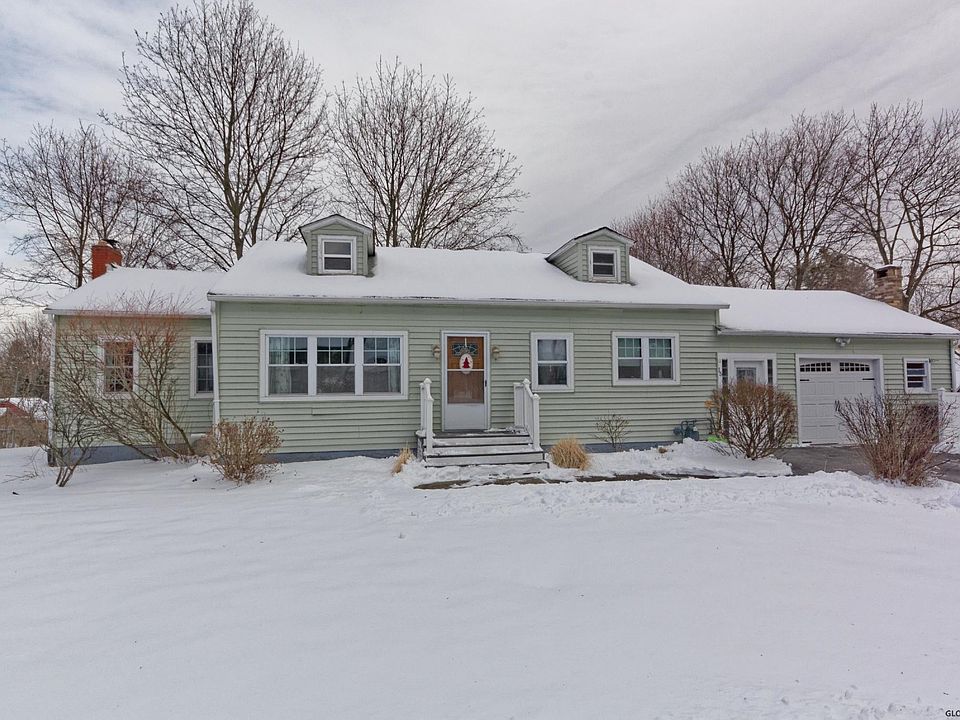 1st image of 15 Buell Ave