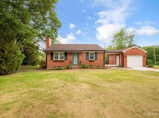 1548 Summit Ave, Lancaster, SC 29720
