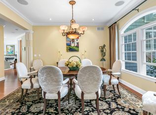 45 Farm Rd, Middletown, NJ 07748