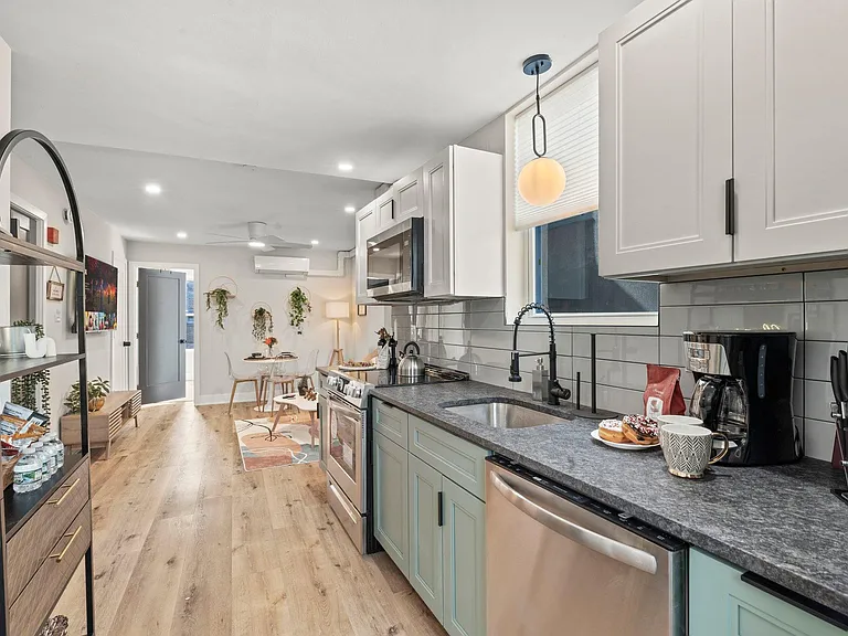 1334 E Passyunk Ave #3 — Photo 7