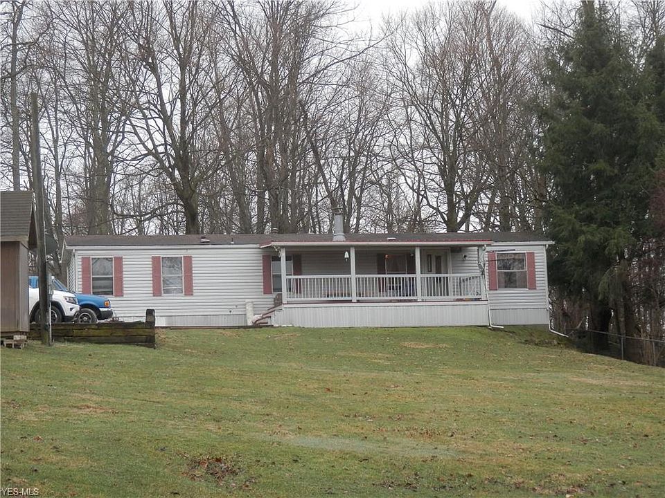 1st image of 112 E Main St