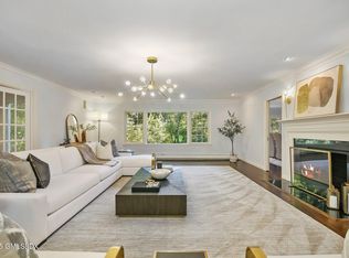 8 Tinker Ln, Greenwich, CT 06830