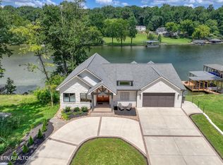 5033 Riversedge Rd, Louisville, TN 37777