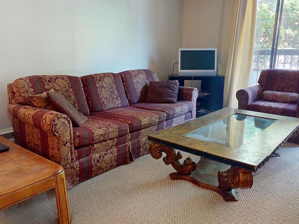 1st image of 1000 King Albert Ave #112