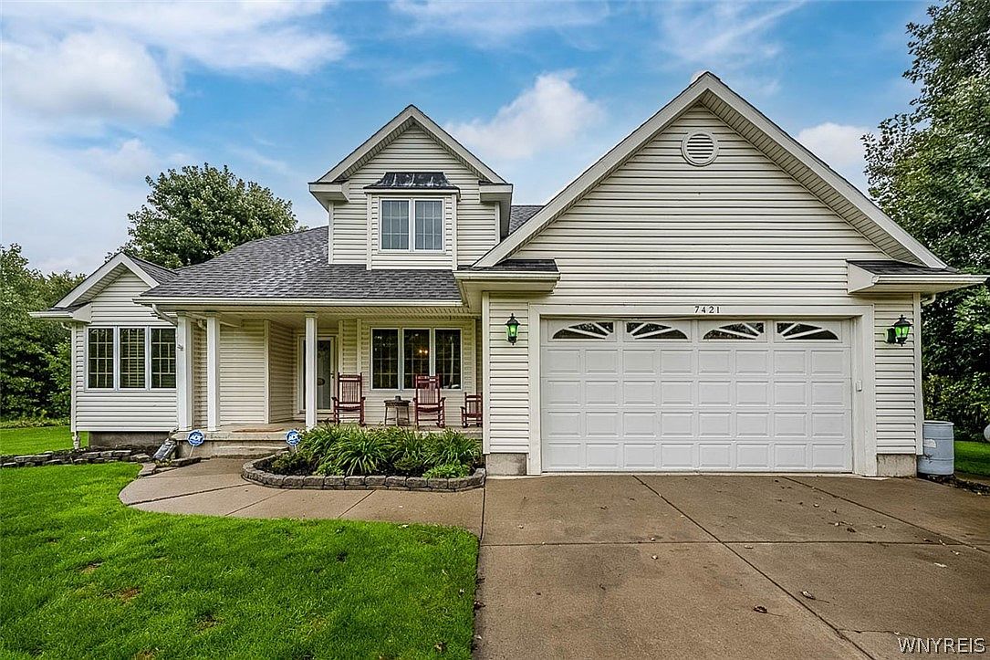 7421 Cedar St, Akron, NY 14001 Zillow