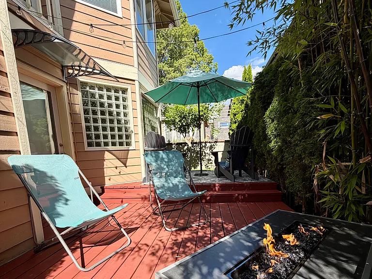 808 1st St — Photo 30