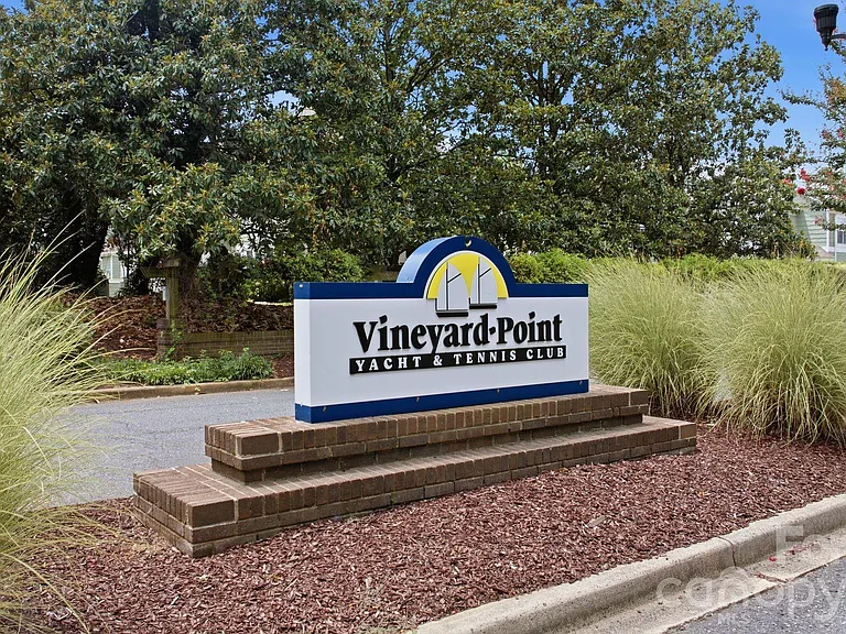18841 Vineyard Point Ln — Photo 25