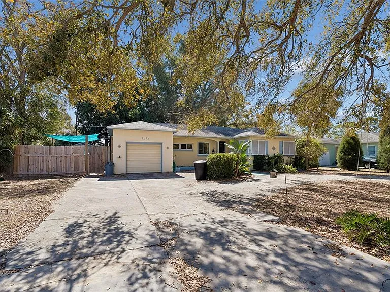 2120 Coronada Way S — Photo 5