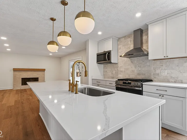 3302 Terra Vista Ln — Photo 12