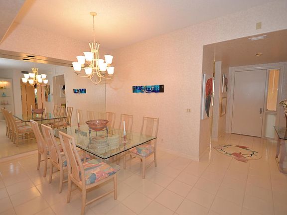 Home For Sale In Broken Sound Country Club