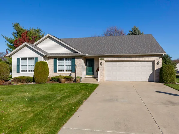 14405 Lark Ct, Mishawaka, IN 46545