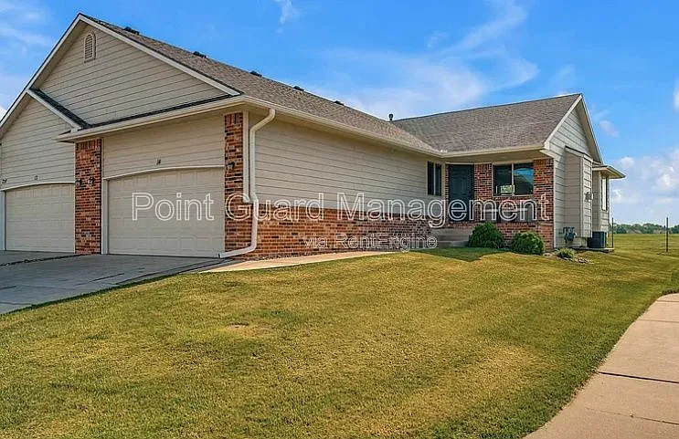 Cedar Haven — Photo 85