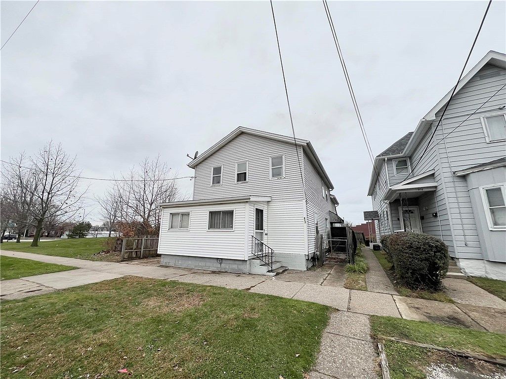 912 E 10th St, Erie, PA 16503 | Zillow