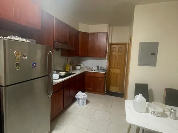 87-15 Justice Avenue image 5 of 12