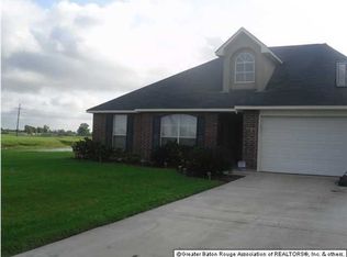 5364 Faulkner Dr, Darrow, LA 70725