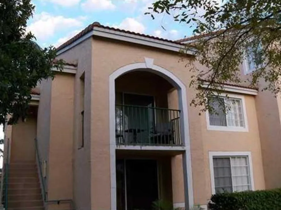 Building Photo - 1749 Village Blvd #208