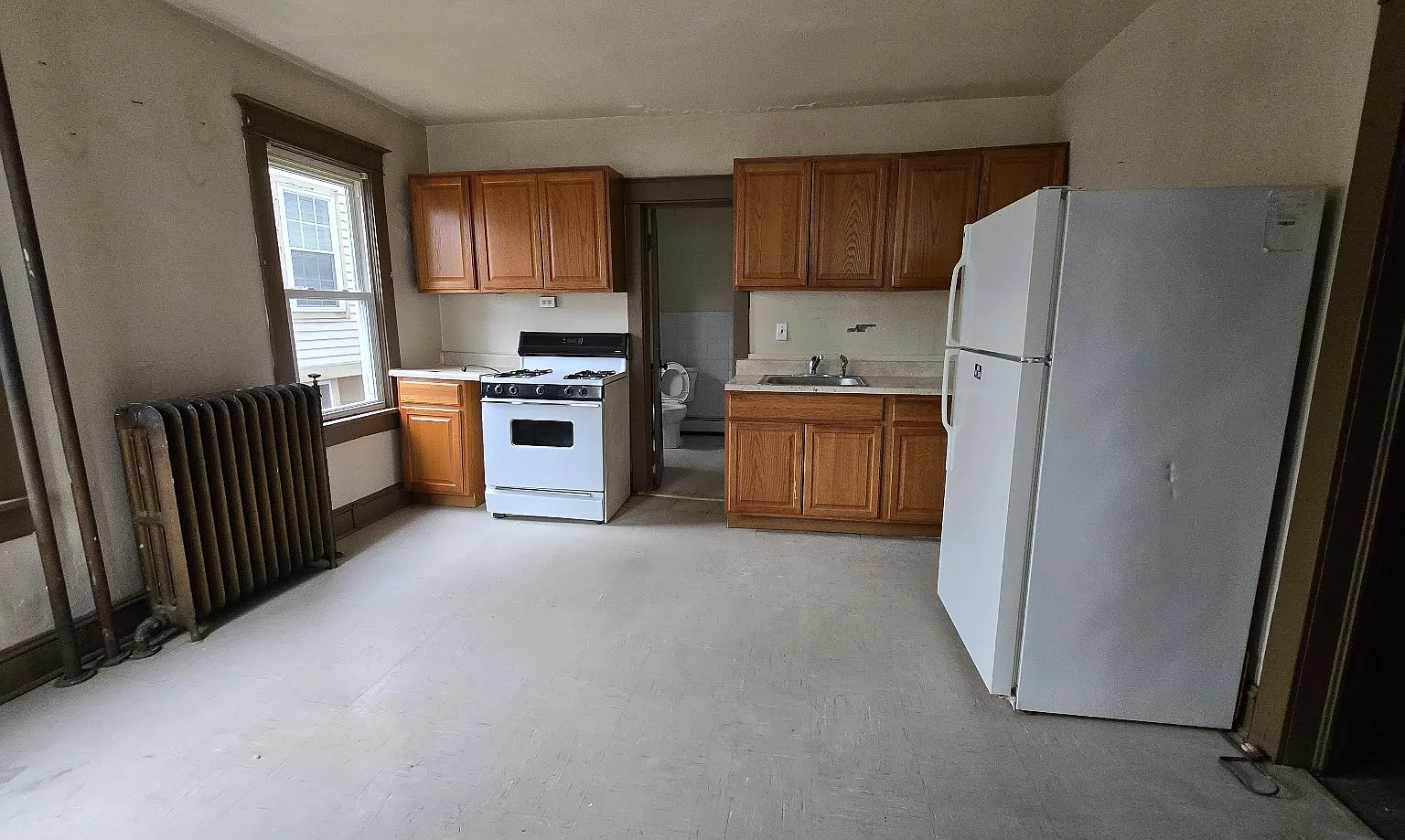 45 N Clinton St — Photo 1