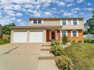 327 Ridgecrest Dr, West Carrollton, OH 45449
