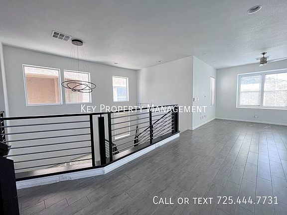 5th image of 10807 Ackers Dr