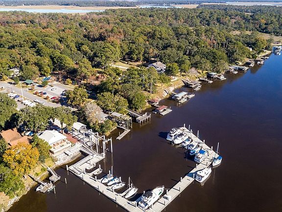 4th image of 103 Coffee Bluff Villa Rd.