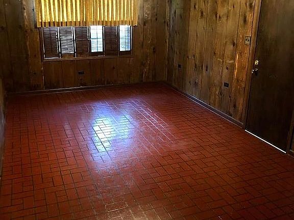 5th image of 504 N King St