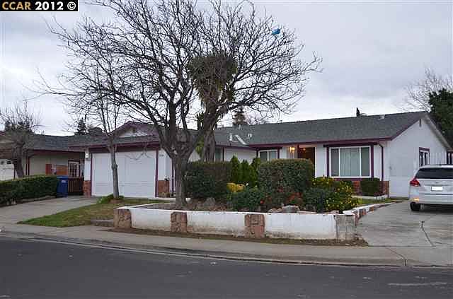 1st image of 2156 Sugartree Dr