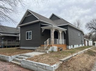 808 N Elm St, Pittsburg, KS 66762