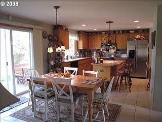 3rd image of 3503 NE 161st Ave