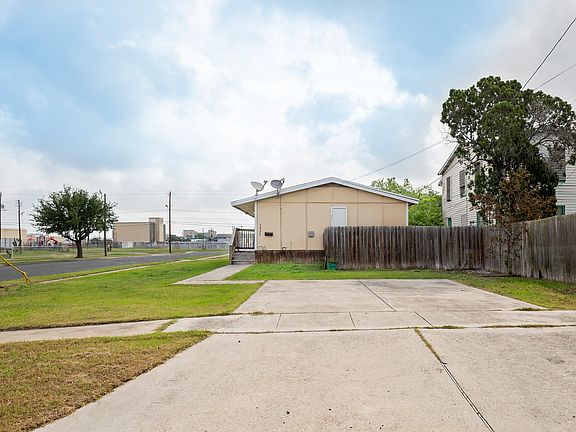 2nd image of 1802 16th St #A