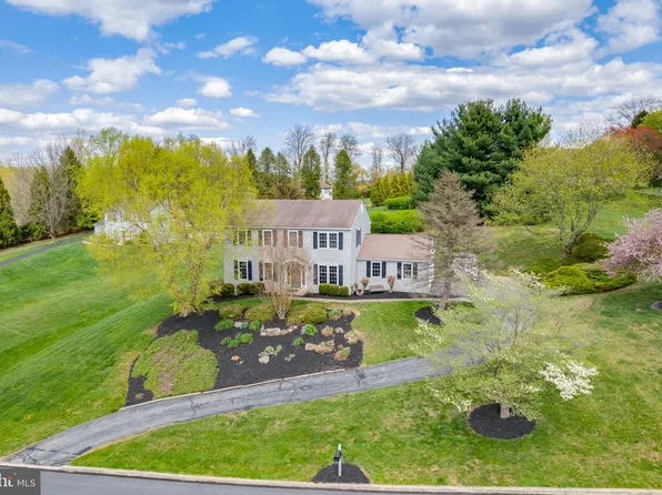 53 Meadow Creek Ln, Glenmoore, PA 19343