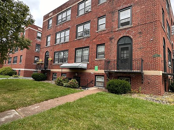2nd image of 958 Delaware Ave APT 9