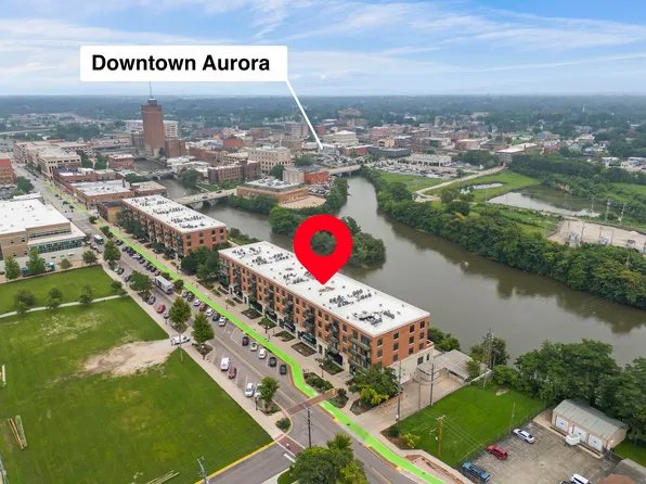 160 S River St Unit 215, Aurora, IL 60506