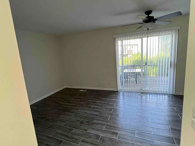 6865 Hampton Cir — Photo 6