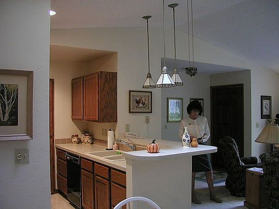 5th image of 1764 Glen Meadows Dr